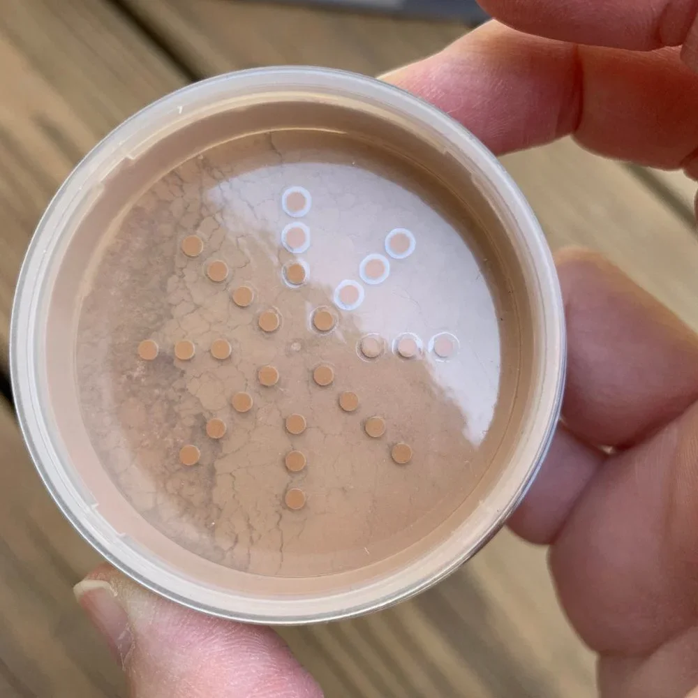 OSP Cosmetics Mineral Foundation Loose Powder in Mineral Medium